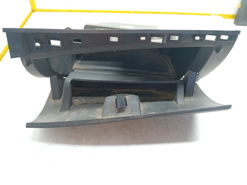 Recambio de guantera para renault megane iii berlina 5 p 1.5 dci diesel fap referencia OEM IAM 681080008R  