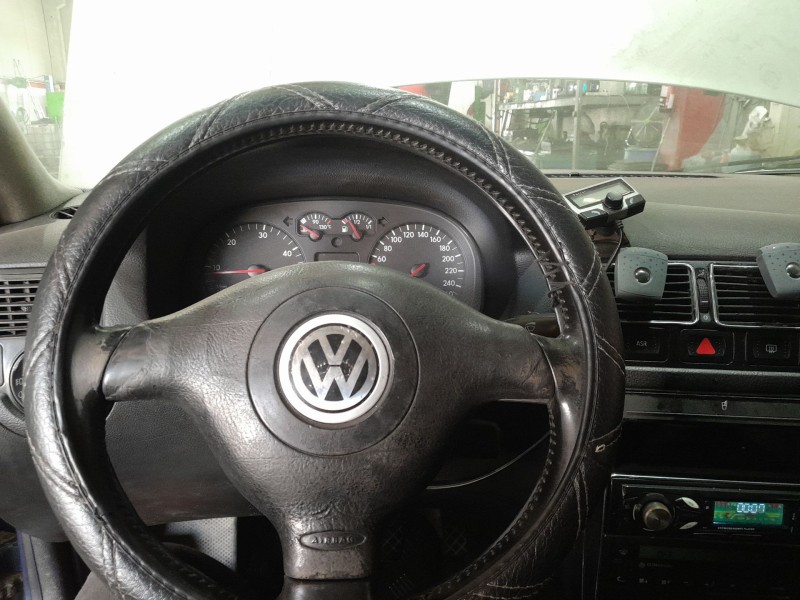 volkswagen golf iv (1j1) del año 2001