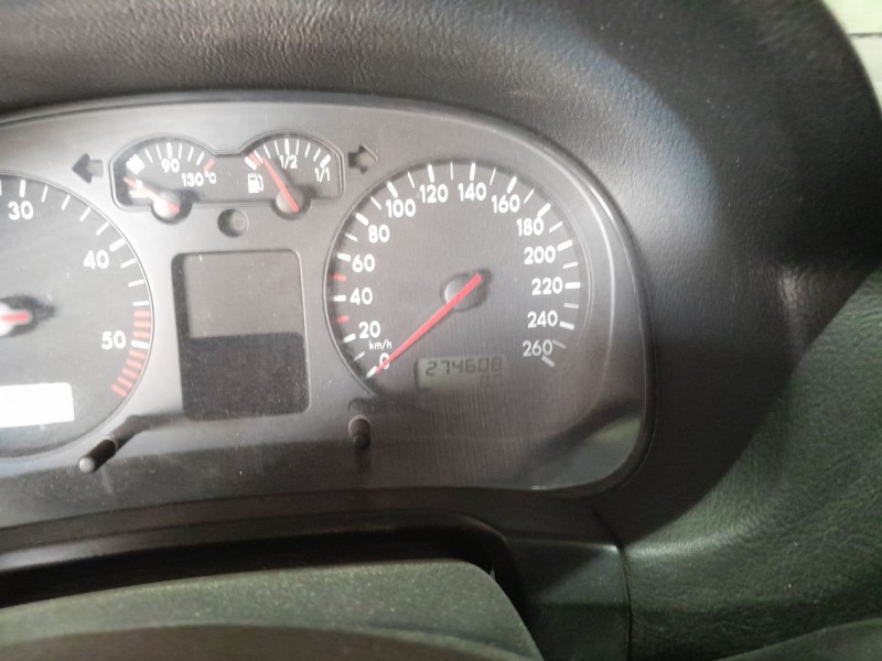 volkswagen golf iv (1j1) del año 2001