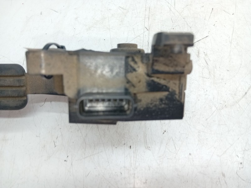 Recambio de pedal acelerador para renault megane iii berlina 5 p 1.5 dci diesel fap referencia OEM IAM 180020022R  