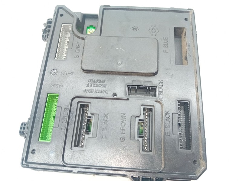 Recambio de centralita comfort para renault megane iii berlina 5 p 1.5 dci diesel fap referencia OEM IAM 284B17882R  