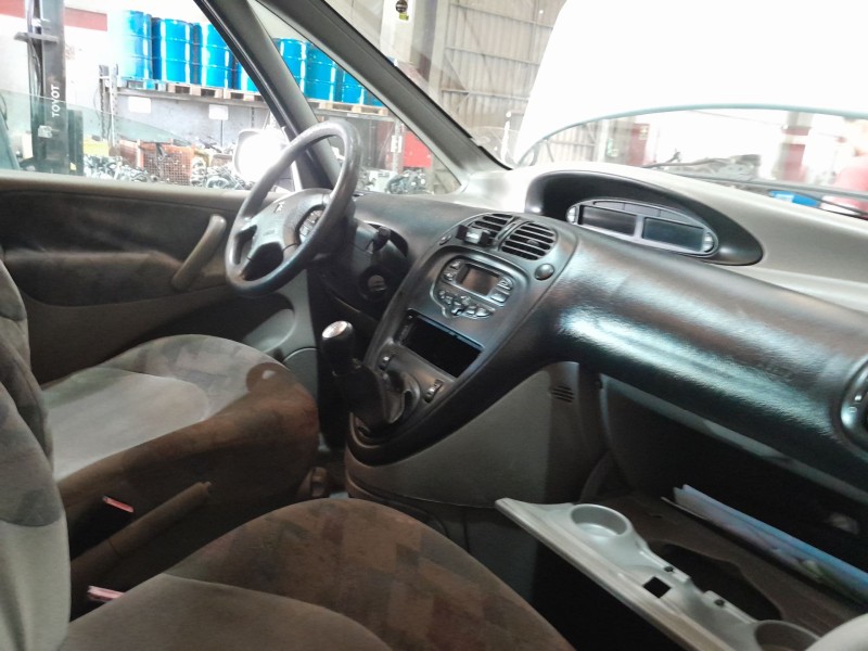 citroën xsara picasso (n68) del año 2003