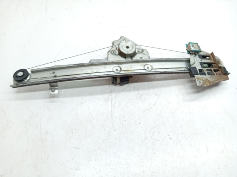 Recambio de elevalunas trasero derecho para mitsubishi grandis (na_w) 2.0 di-d (na8w) referencia OEM IAM   