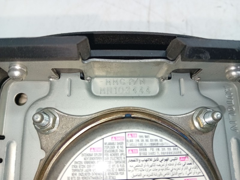 Recambio de airbag delantero izquierdo para mitsubishi grandis (na_w) 2.0 di-d (na8w) referencia OEM IAM MN103444  