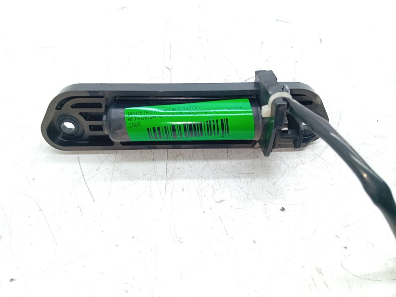 Recambio de maneta exterior porton para mitsubishi grandis (na_w) 2.0 di-d (na8w) referencia OEM IAM   