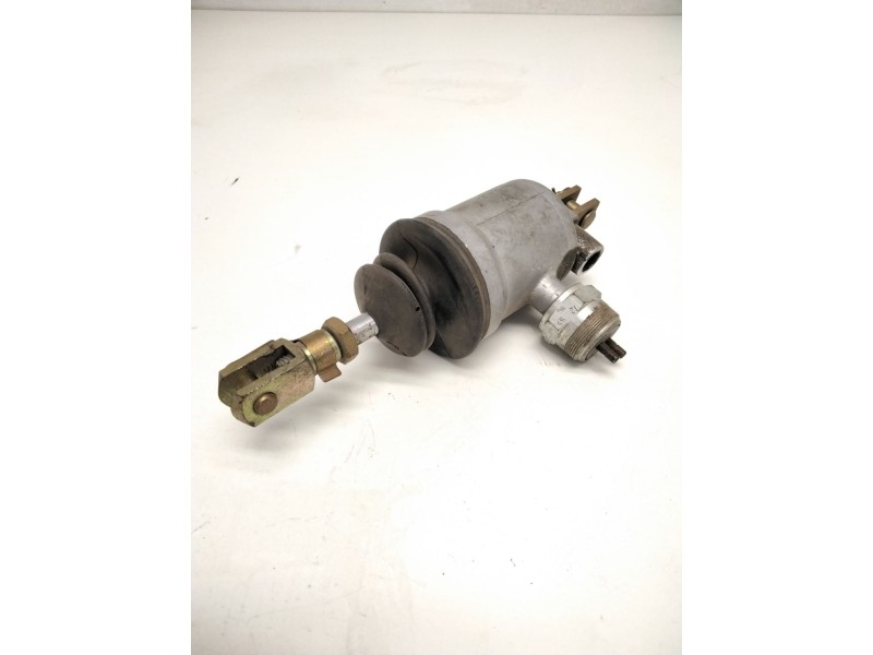 Recambio de cilindro actuador embrague para daf ft xf 105 460 referencia OEM IAM 0002606263  2240000300