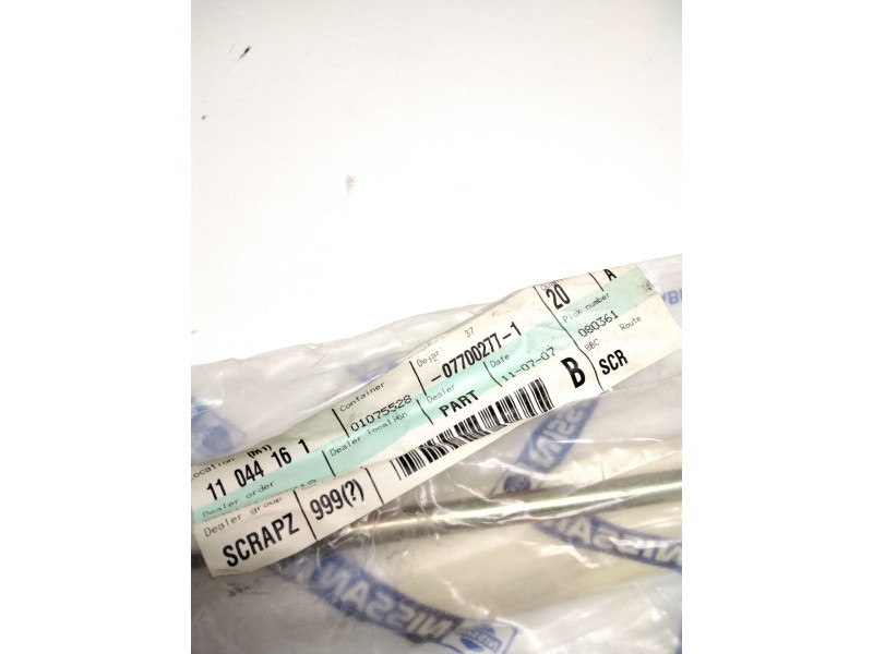 Recambio de bieleta estabilizadora delantera derecha para nissan vanette cargo furgón (hc 23) 2.3 d referencia OEM IAM 077002771