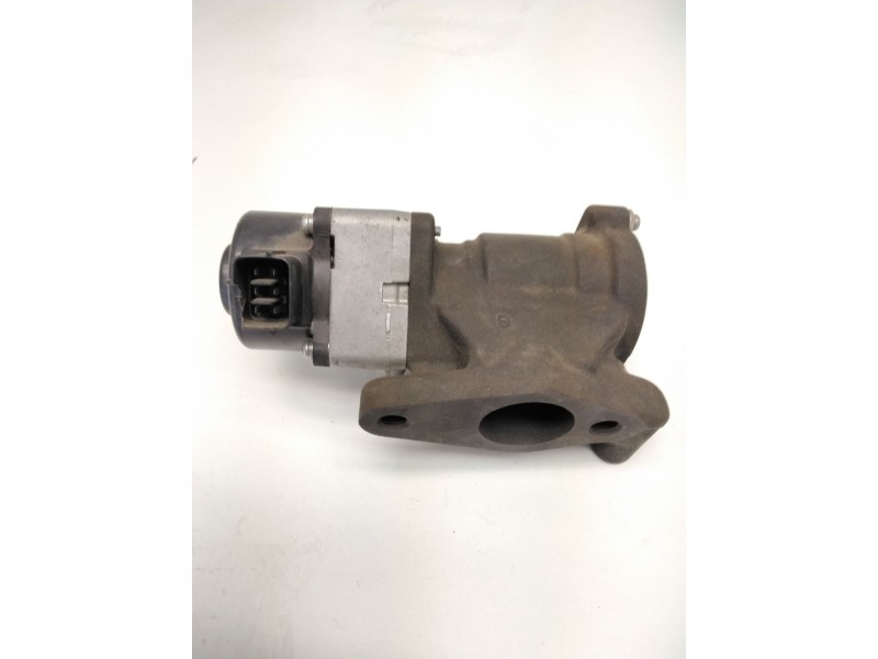Recambio de valvula egr para nissan almera ii (n16) 2.2 dci referencia OEM IAM 79676B  