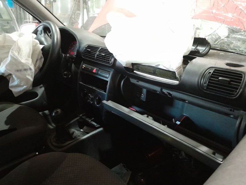 seat leon (1m1) del año 2002