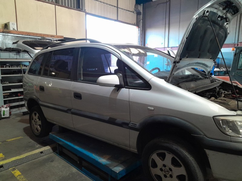 opel zafira a monospace (t98) del año 2002