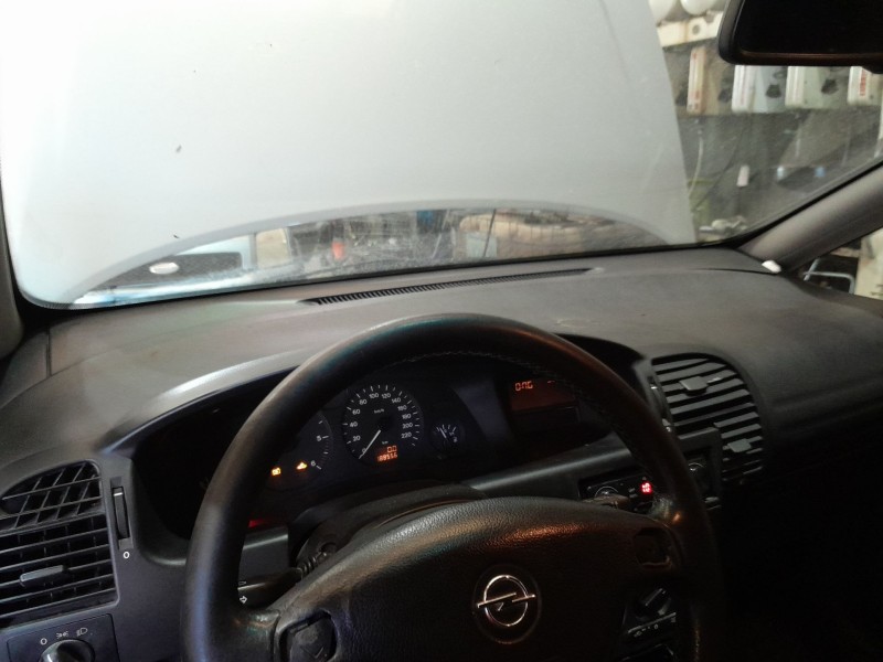 opel zafira a monospace (t98) del año 2002