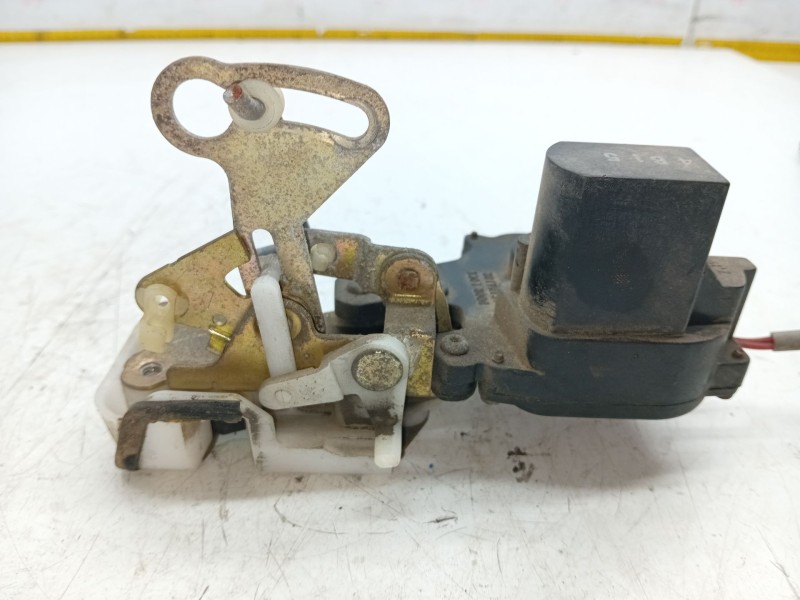 Recambio de cerradura puerta trasera izquierda para mg mg zr 160 referencia OEM IAM   