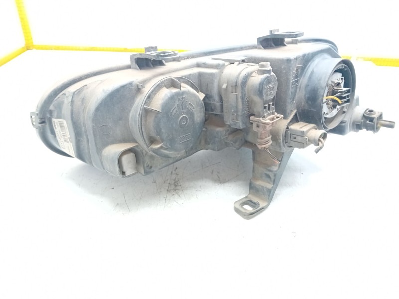 Recambio de faro derecho para mg mg zr 160 referencia OEM IAM 89006349  
