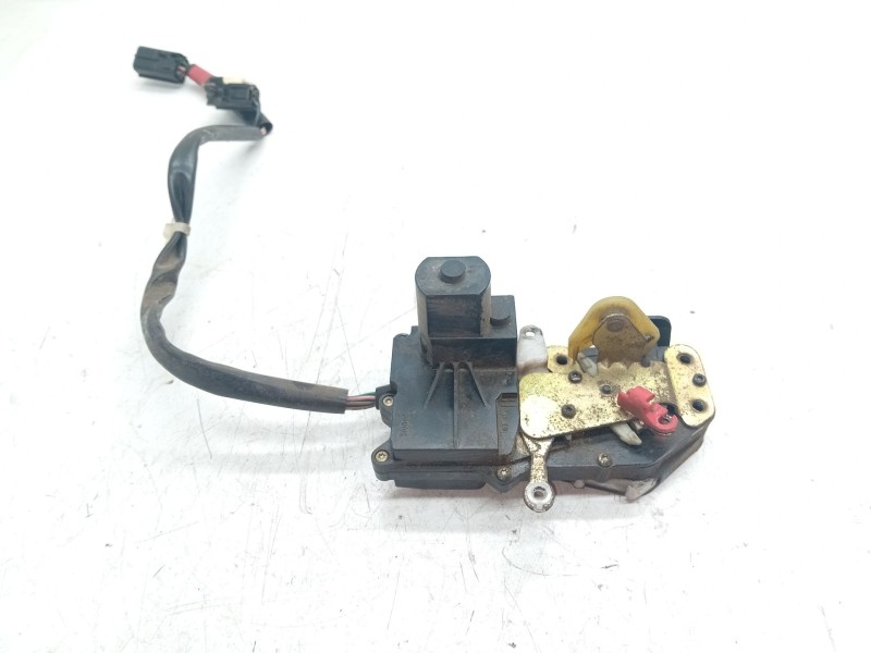 Recambio de cerradura puerta delantera izquierda para mg mg zr 160 referencia OEM IAM   