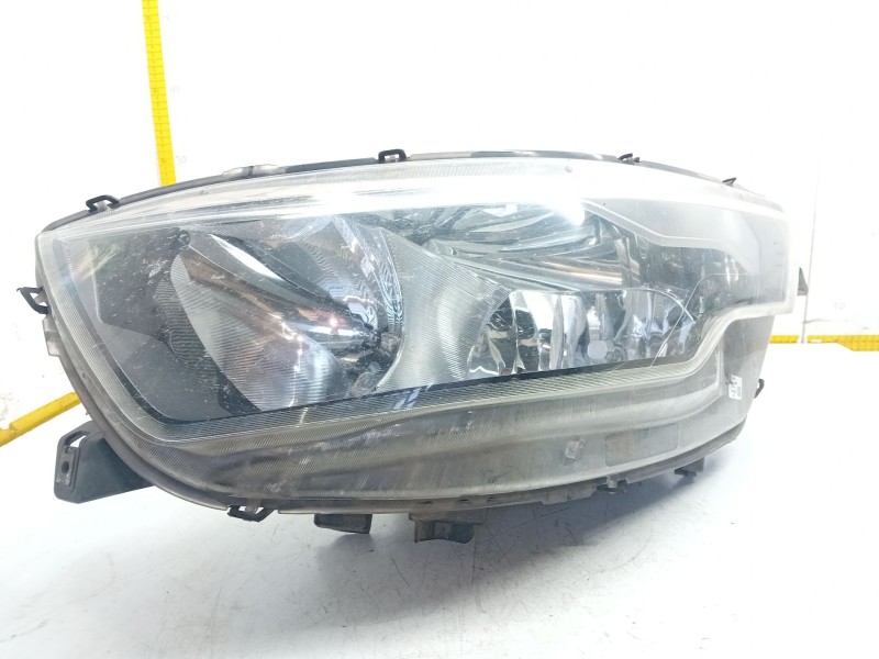 Recambio de faro izquierdo para iveco daily vi caja/chasis 35s18, 35c18, 40c18, 50c18, 60c18, 65c18, 70c18 referencia OEM IAM 58
