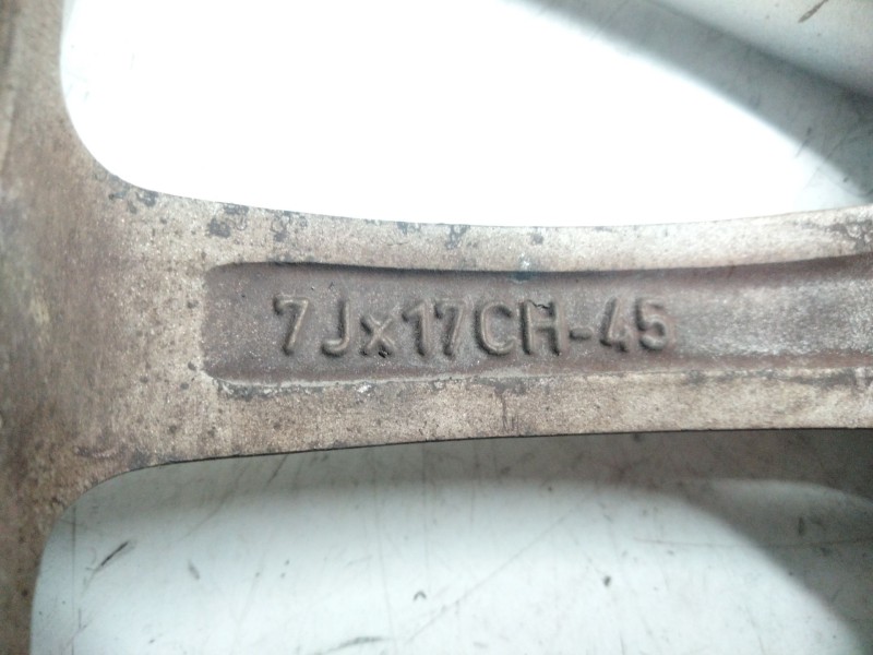 Recambio de llanta aluminio para mg mg zr 160 referencia OEM IAM RRC005260  