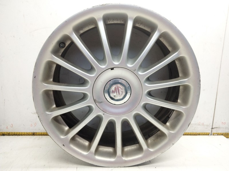 Recambio de llanta aluminio para mg mg zr 160 referencia OEM IAM RRC005260  