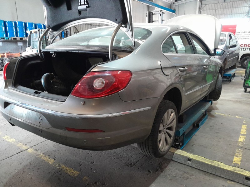 volkswagen passat cc b6 (357) del año 2009