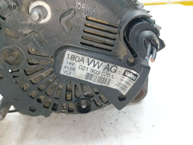 Recambio de alternador para volkswagen passat b6 (3c2) 2.0 tdi referencia OEM IAM 021903026L  