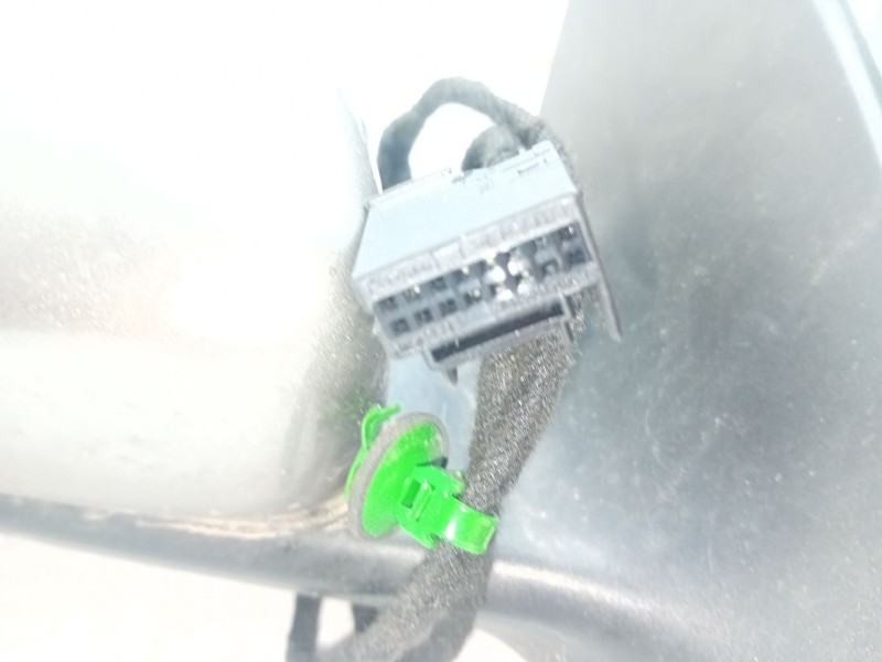 Recambio de retrovisor derecho para volkswagen passat cc b6 (357) 2.0 tdi referencia OEM IAM 3C8857933A  