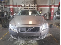 VOLVO S80 BERLINA