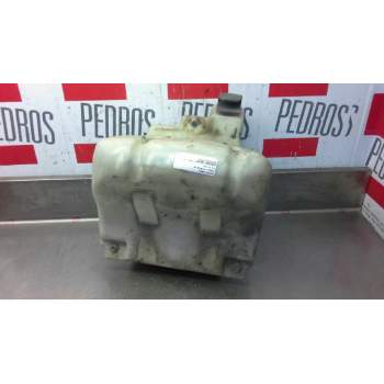 Recambio de deposito limpia para renault premium 420 referencia OEM IAM 5010497535A  