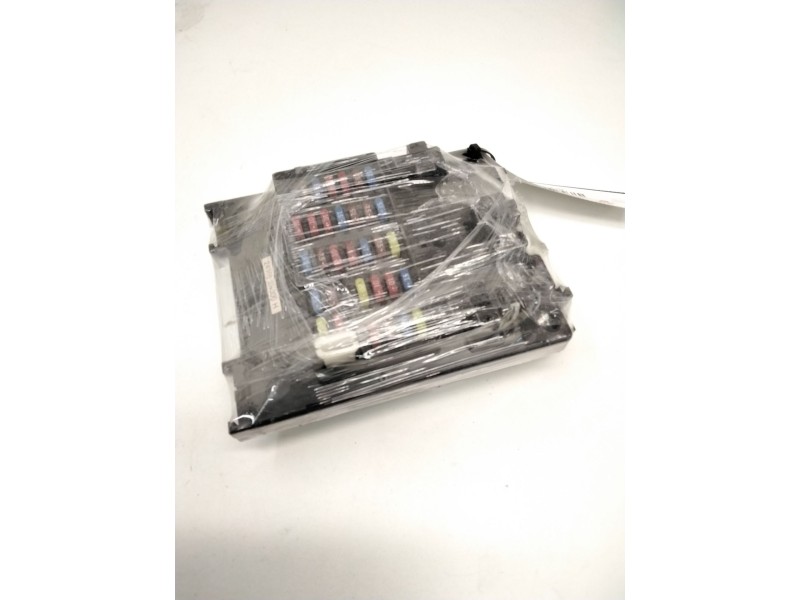 Recambio de caja fusibles para nissan almera i (n15) 1.6 referencia OEM IAM 243502N300H  