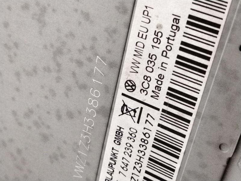 Recambio de pantalla multifuncion para volkswagen passat cc b6 (357) 2.0 tdi referencia OEM IAM 3C8035195  