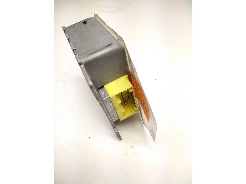 Recambio de centralita airbag para nissan micra ii (k11) 1.0 i 16v referencia OEM IAM 285566F605  