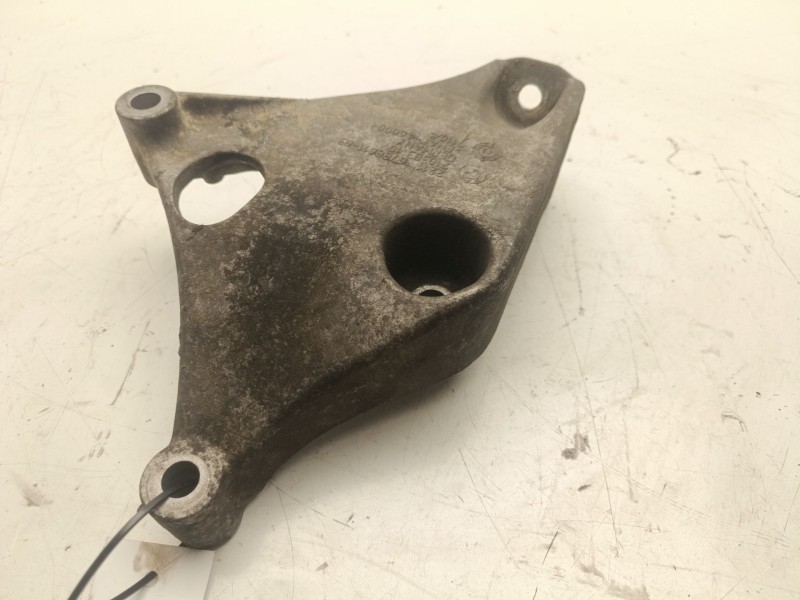 Recambio de soporte motor izquierdo superior para bmw 3 (f30, f80) 318 d referencia OEM IAM 22116788611  