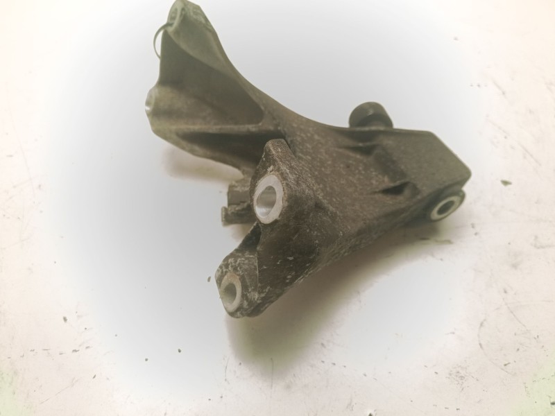 Recambio de soporte motor derecho superior para bmw 4 coupé (f32, f82) 435 d xdrive referencia OEM IAM 408880202  