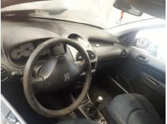 peugeot 206 berlina del año 2005 2