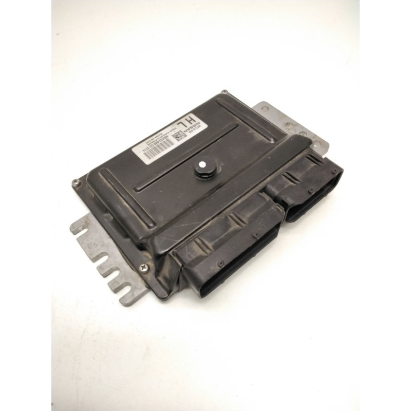 Recambio de centralita motor uce para nissan almera tino (v10) 2.0 referencia OEM IAM MEC32-840  