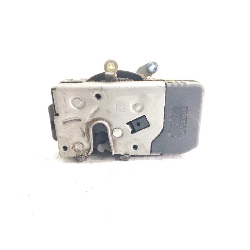 Recambio de cerradura puerta delantera izquierda para opel vivaro combi 2.7t corto referencia OEM IAM 8200008260  