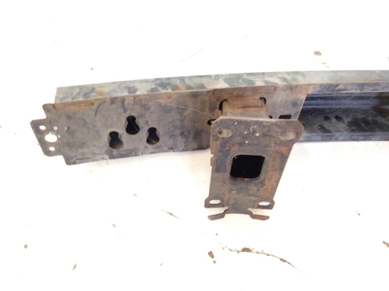 Recambio de refuerzo paragolpes delantero para land rover range rover sport i (l320) 3.6 d 4x4 referencia OEM IAM B46ZA DPE00008