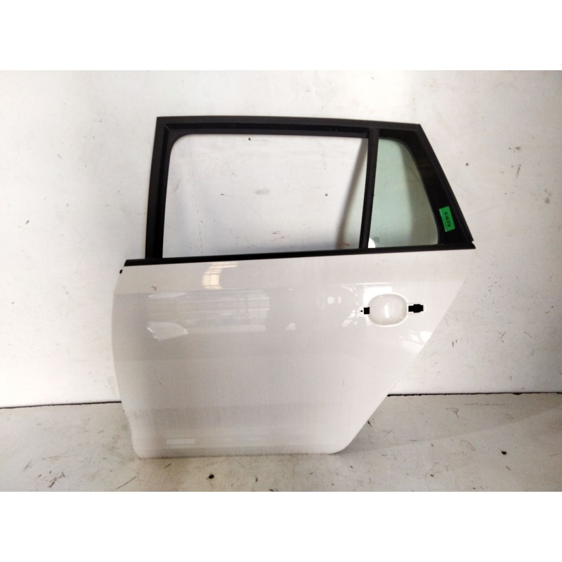 Recambio de puerta trasera izquierda para skoda rapid active referencia OEM IAM 5JJ833311  