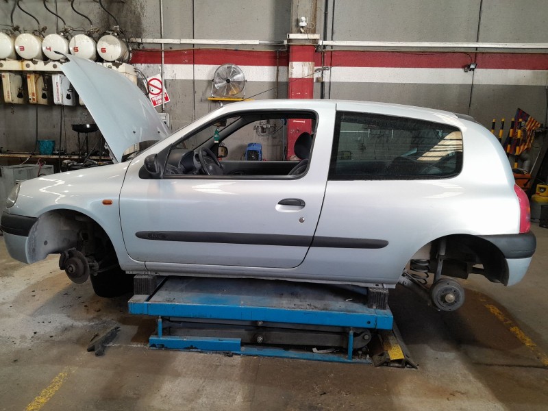 renault clio ii (bb_, cb_) del año 1999