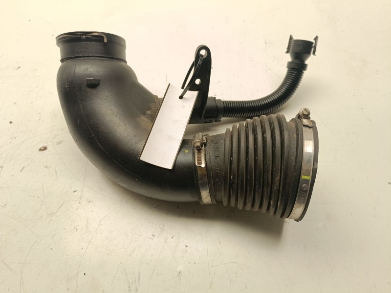 Recambio de tubo presion turbocompresor para bmw x3 (e83) 2.0 d referencia OEM IAM 13717805809  