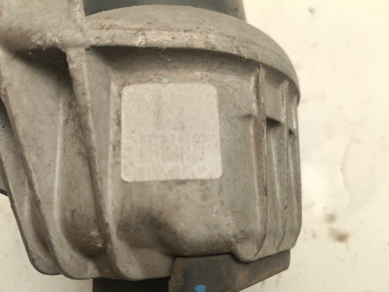 Recambio de soporte motor izquierdo inferior para bmw serie 3 berlina (e90) 2.0 16v referencia OEM IAM 13981112  