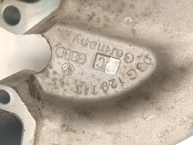 Recambio de colector admision para seat altea (5p1) 1.9 tdi referencia OEM IAM 03G129713  