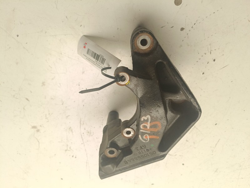 Recambio de soporte motor derecho inferior para mitsubishi mirage / space star vi fastback (a0_a) 1.2 (a03a) referencia OEM IAM 