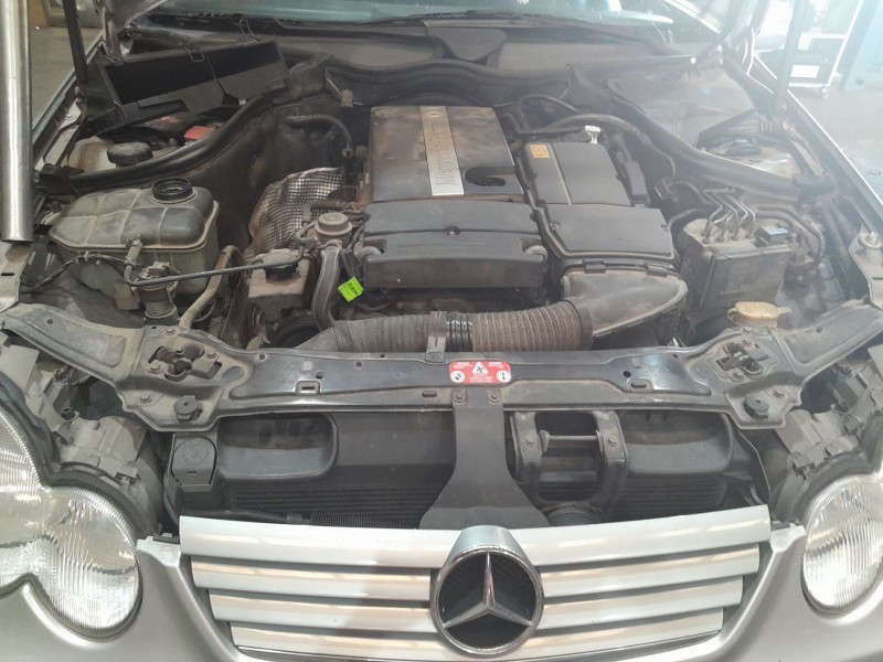 mercedes-benz clase c coupé (cl203) del año 2004