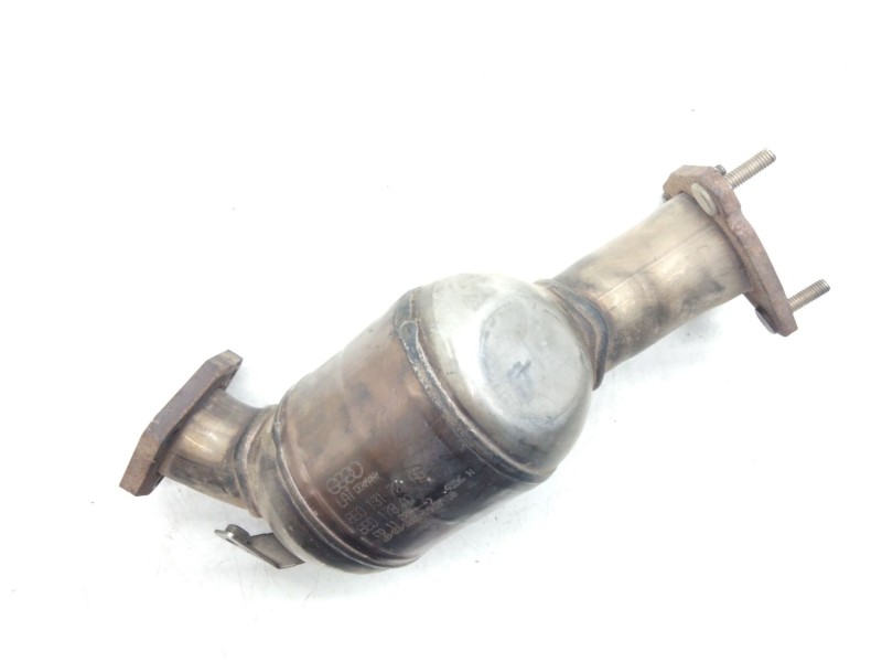 Recambio de catalizador para audi a4 b6 (8e2) 2.5 tdi quattro referencia OEM IAM 8E0131701AS  