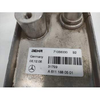 Recambio de enfriador aceite motor para mercedes-benz clase c (w203) berlina 2.7 cdi 20v cat referencia OEM IAM A6111880501 7105