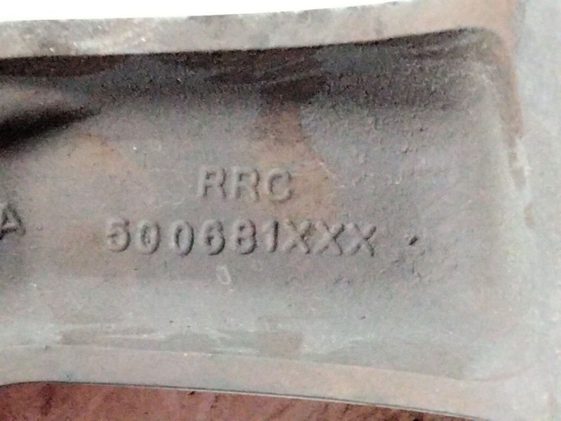 Recambio de llanta aluminio para land rover range rover sport i (l320) 3.6 d 4x4 referencia OEM IAM RRC500681  