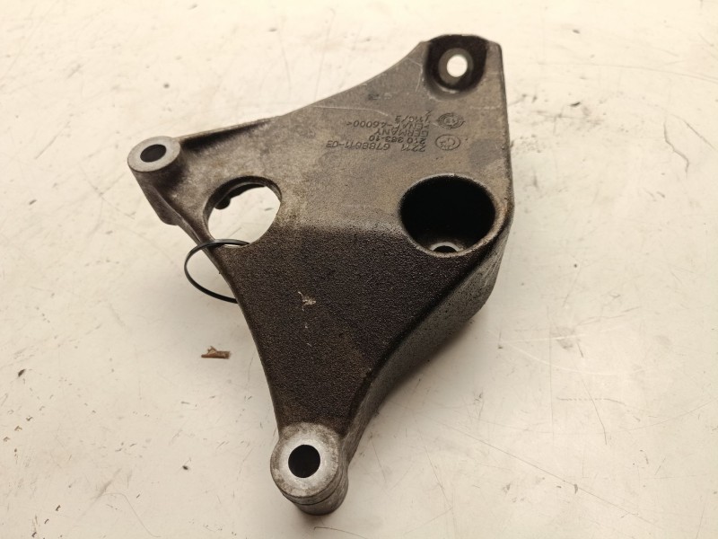 Recambio de soporte motor izquierdo superior para bmw 3 touring (f31) 320 d referencia OEM IAM 22116788611  