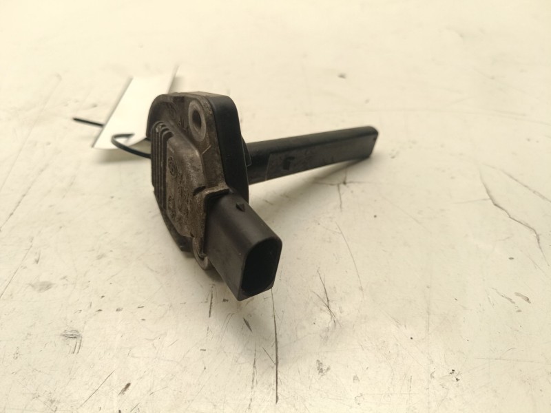 Recambio de sensor nivel de aceite del motor para bmw 3 (e46) 320 d referencia OEM IAM 6RP007868  