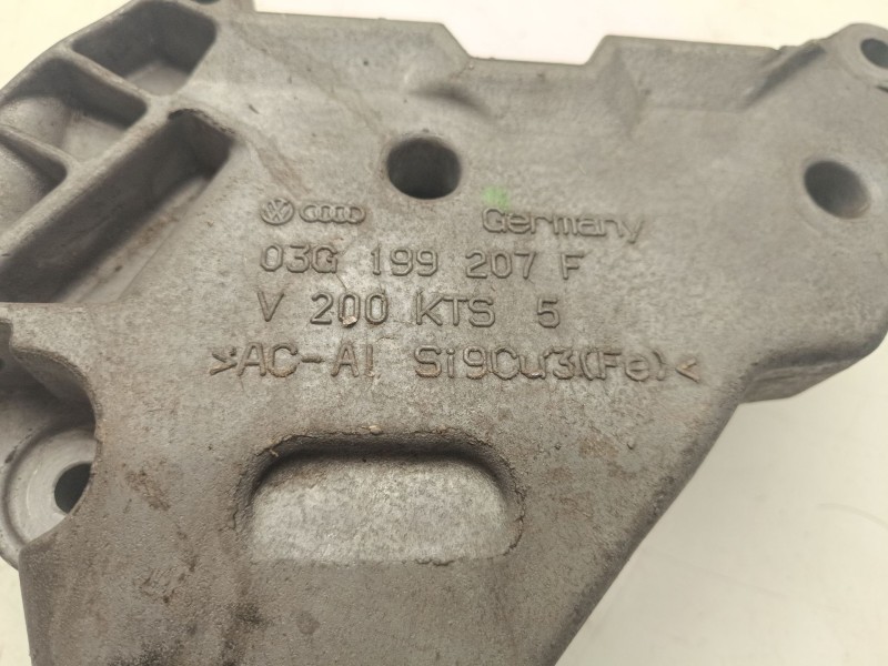 Recambio de soporte motor derecho inferior para audi a3 (8p1) 1.9 tdi referencia OEM IAM 03G199207F  