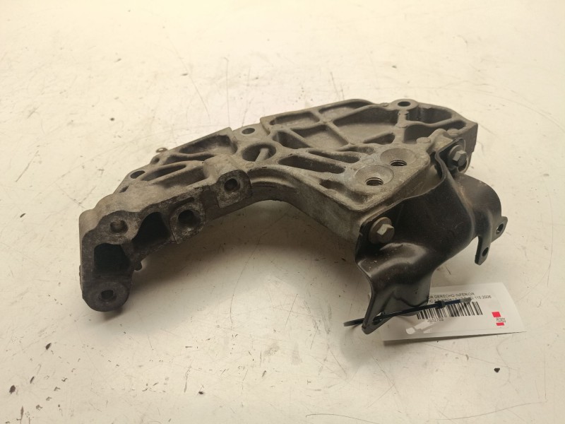 Recambio de soporte motor derecho inferior para renault trafic ii autobús (jl) 2.0 dci 115 referencia OEM IAM 8201011432  