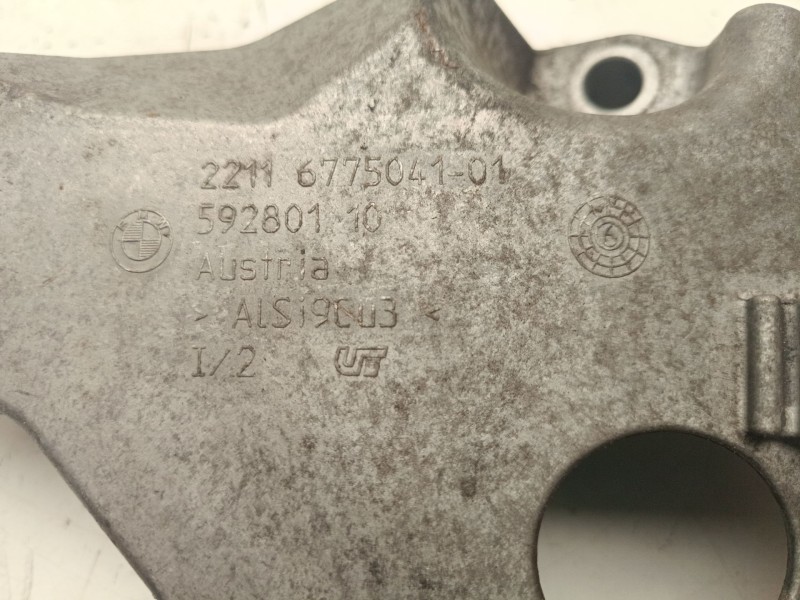 Recambio de soporte motor izquierdo superior para bmw 1 (e81) 118 d referencia OEM IAM 22116775041  
